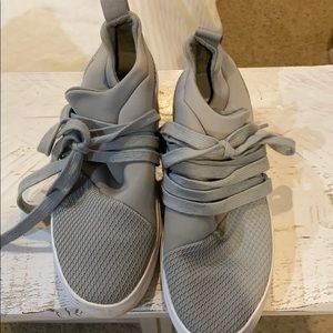 Steve Madden Lancer Sneakers